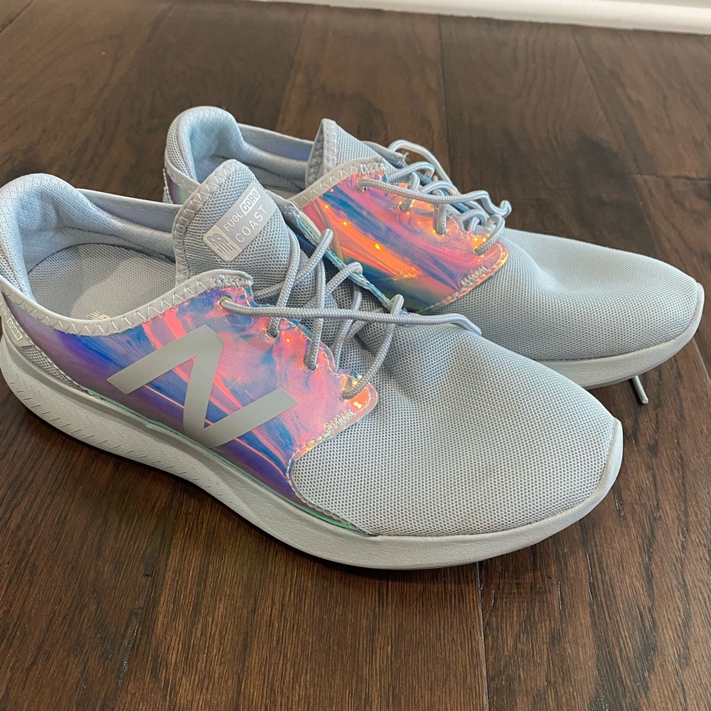 New Balance FuelCore Coast v3 Lightweight Shoes Womens Size 9